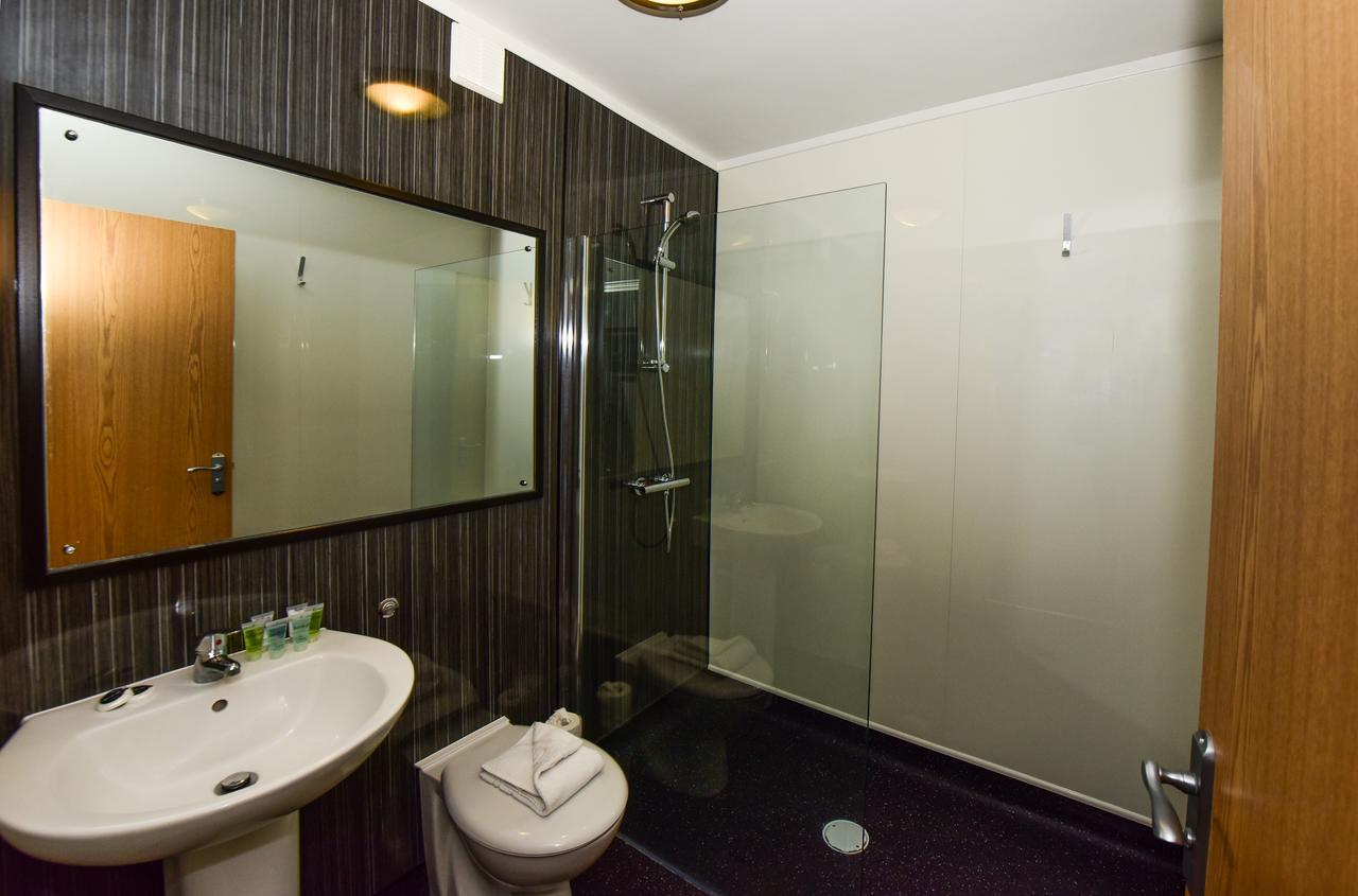 Rivers Hotel Гейтсхед Экстерьер фото